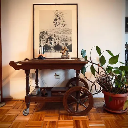 Spacious 3br Apartment, Cozy & Authentic Appartement *