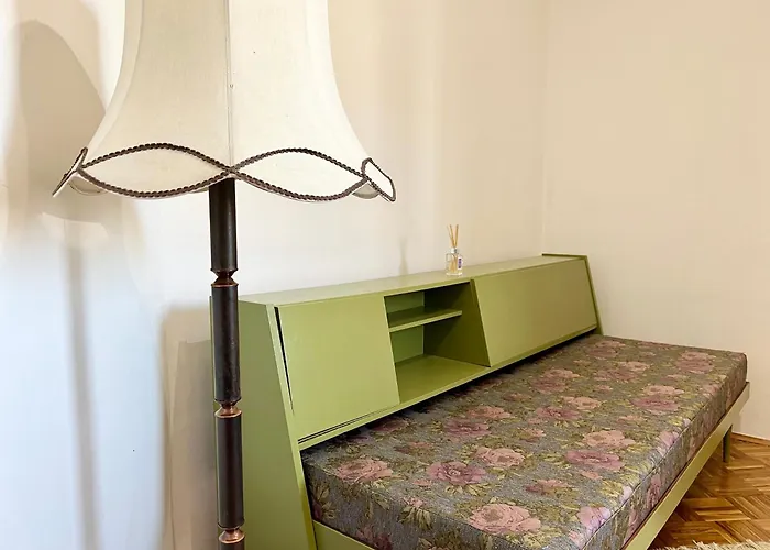 Spacious 3br Apartment, Cozy & Authentic