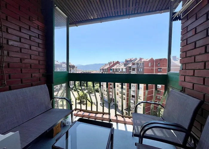 公寓 Spacious 3br Apartment, Cozy & Authentic 塞拉耶佛